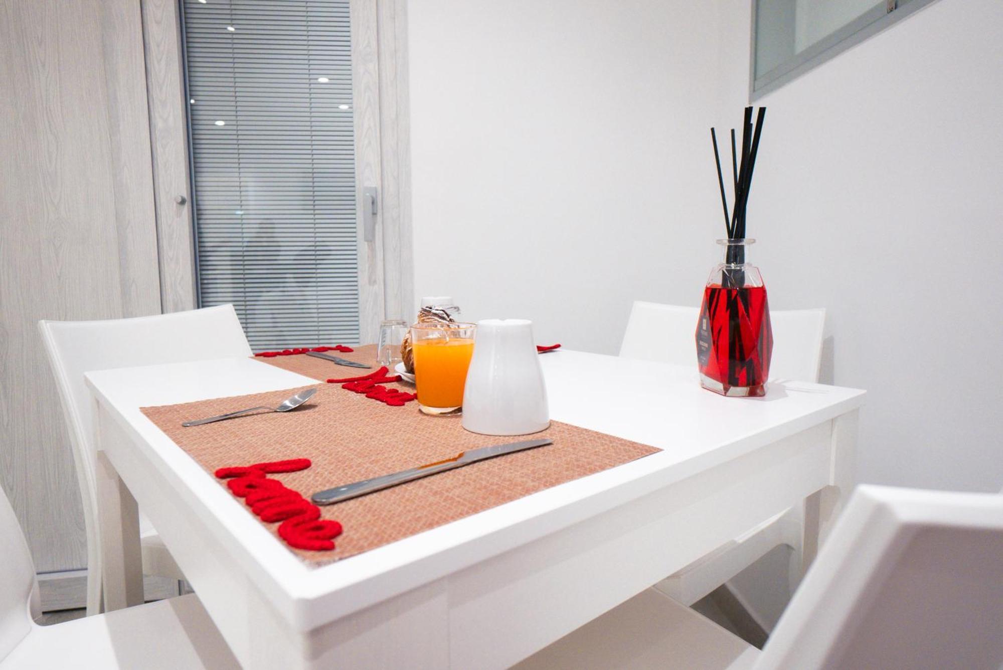 Marvi Home Apartment Modugno Luaran gambar